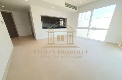 شقة - 3 غرف نوم - 4 حمامات للايجار في برج الخير - شارع الكورنيش - شارع الكورنيش - الدوحة