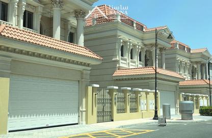 Villa - 5 Bedrooms - 7+ Bathrooms for sale in Giardino Village - The Pearl Island - Doha Villa - 5 Bedrooms - 7+ Bathrooms for sale in Giardino Village - The Pearl Island - Doha