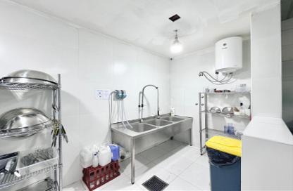 Retail - Studio - 3 Bathrooms for sale in Al Kharaitiyat - Al Kharaitiyat - Umm Salal Mohammed