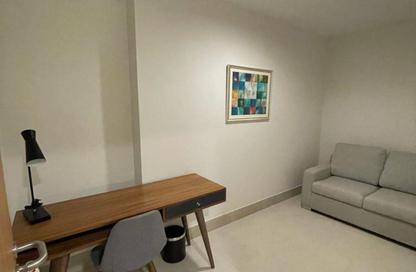 Apartment - 1 Bedroom - 2 Bathrooms for rent in Tower 14 - Viva Bahriyah - The Pearl Island - Doha Apartment - 1 Bedroom - 2 Bathrooms for rent in Tower 14 - Viva Bahriyah - The Pearl Island - Doha