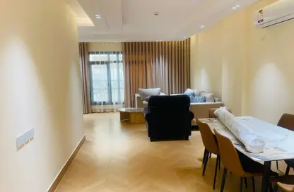 شقة - 2 غرف نوم - 2 حمامات للايجار في النصر - الدوحة