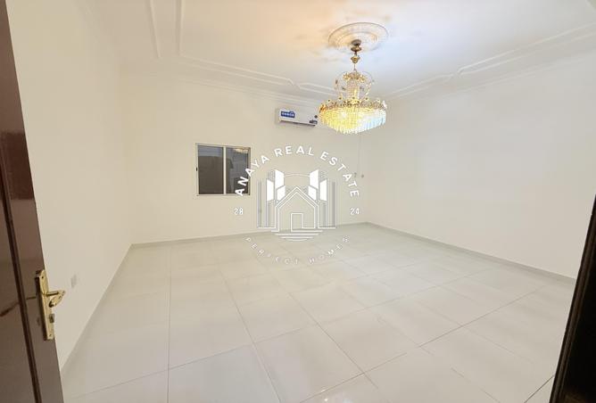 1019806 - Property Image 2