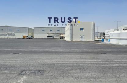 Warehouse - Studio - 2 for rent in Logistics Village Qatar - Al Wakra