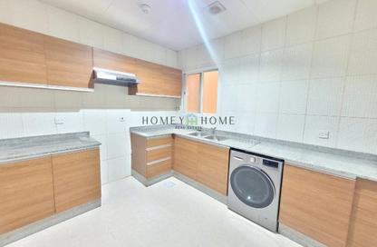 Apartment - 2 Bedrooms - 2 Bathrooms for rent in Fereej Bin Mahmoud North - Fereej Bin Mahmoud - Doha