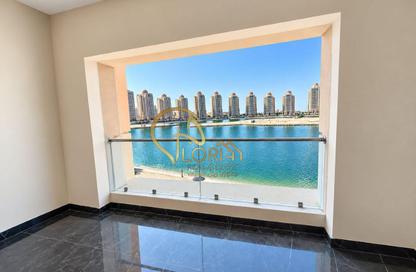 Townhouse - 3 - 4 for sale in Viva East - Viva Bahriyah - The Pearl Island - Doha Townhouse - 3 - 4 for sale in Viva East - Viva Bahriyah - The Pearl Island - Doha