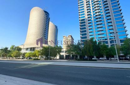Shop - Studio - 2 Bathrooms for rent in Lusail Marina Heights - Marina District - Lusail