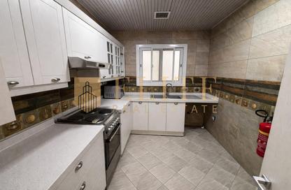 Apartment - 3 Bedrooms - 3 Bathrooms for rent in Fereej Abdul Aziz - Fereej Abdul Aziz - Doha