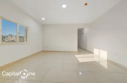 Apartment - 2 Bedrooms - 1 Bathroom for rent in Ammar Bin Yasser Street - Al Aziziyah - Doha