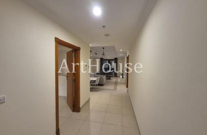 Apartment - 1 Bedroom - 2 Bathrooms for rent in Porto Arabia - The Pearl Island - Doha