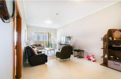 Apartment - 3 - 4 for sale in Viva East - Viva Bahriyah - The Pearl Island - Doha