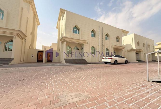 51478167 - Property Image 2