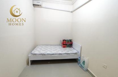 Apartment - 1 Bedroom - 1 Bathroom for rent in Al Mansoura - Al Mansoura - Doha