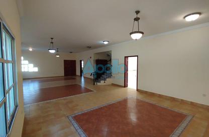 Villa - 5 Bedrooms - 6 Bathrooms for rent in Al Maamoura - Al Maamoura - Doha