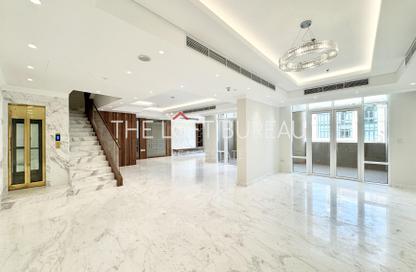 Penthouse - 4 Bedrooms - 5 Bathrooms for sale in West Porto Drive - Porto Arabia - The Pearl Island - Doha