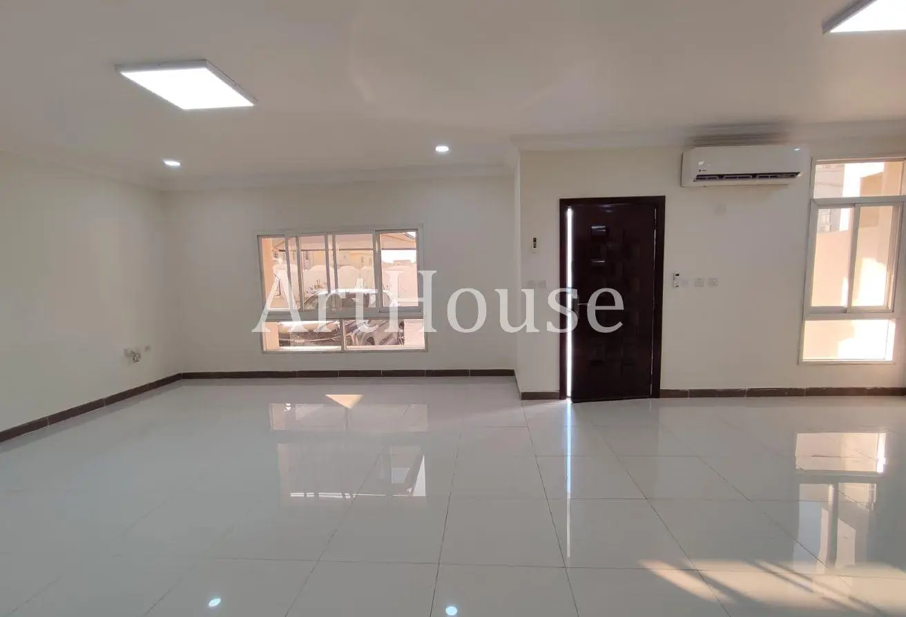62802129 - Property Main Image