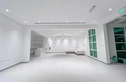 Villa - 3 Bedrooms - 5 Bathrooms for rent in Ain Khaled Villas - Ain Khaled - Doha