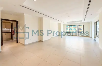 Apartment - 1 Bedroom - 2 Bathrooms for rent in West Porto Drive - Porto Arabia - The Pearl Island - Doha
