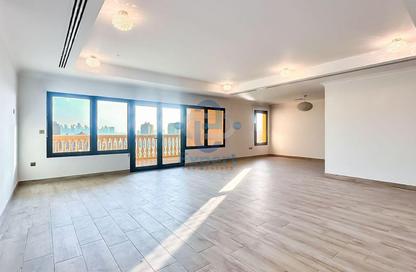Apartment - 2 Bedrooms - 3 Bathrooms for rent in East Porto Drive - Porto Arabia - The Pearl Island - Doha Apartment - 2 Bedrooms - 3 Bathrooms for rent in East Porto Drive - Porto Arabia - The Pearl Island - Doha