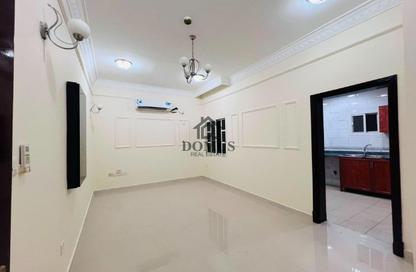 Apartment - 2 Bedrooms - 2 Bathrooms for rent in Thabit Bin Zaid Street - Al Mansoura - Doha Apartment - 2 Bedrooms - 2 Bathrooms for rent in Thabit Bin Zaid Street - Al Mansoura - Doha