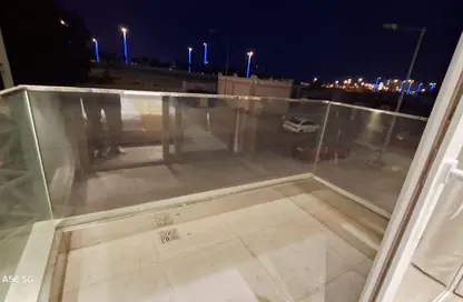 Apartment - 1 Bedroom - 2 Bathrooms for rent in Al Khair Tower - Corniche Road - Corniche Road - Doha