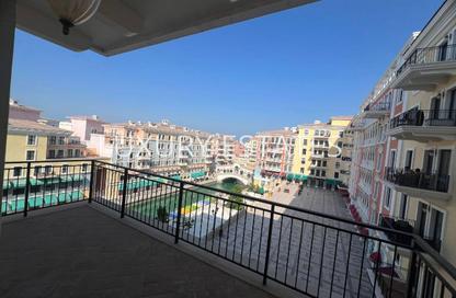 Apartment - 2 Bedrooms - 3 Bathrooms for sale in Qanat Quartier - The Pearl Island - Doha Apartment - 2 Bedrooms - 3 Bathrooms for sale in Qanat Quartier - The Pearl Island - Doha
