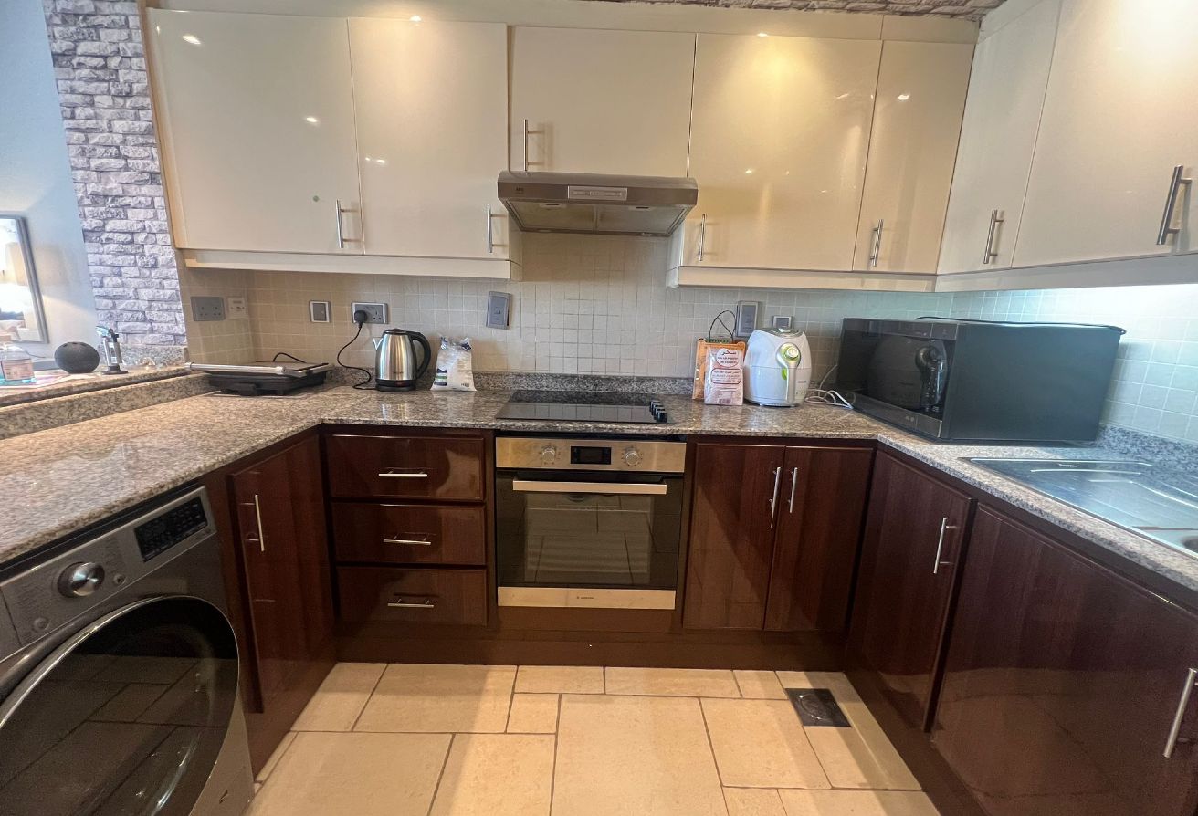 Investor Opportunity Furnished 2BR The Pearl-QATAR thumbnail 7