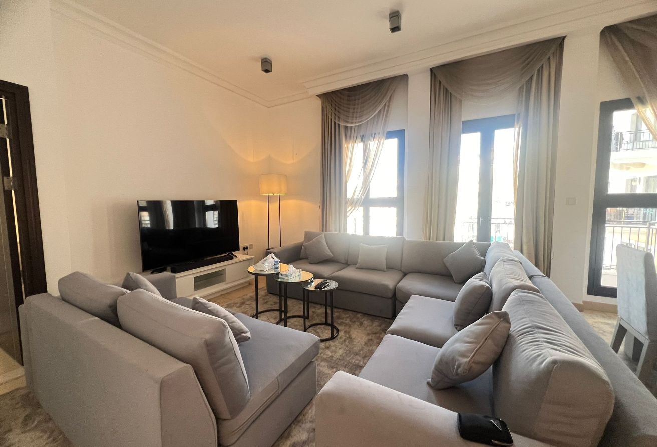 Investor Opportunity Furnished 2BR The Pearl-QATAR thumbnail 4