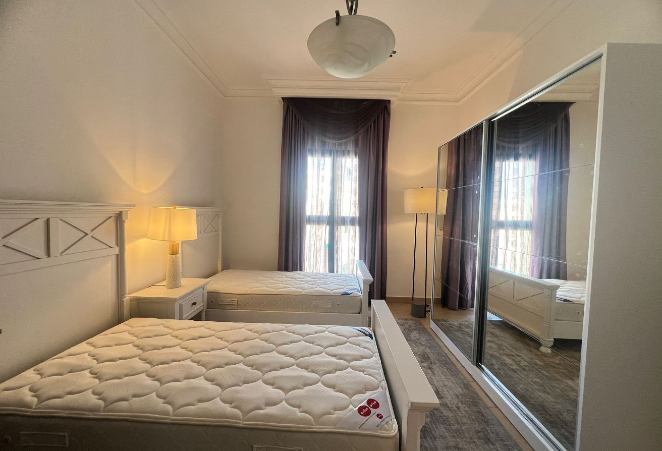 Investor Opportunity Furnished 2BR The Pearl-QATAR thumbnail 10