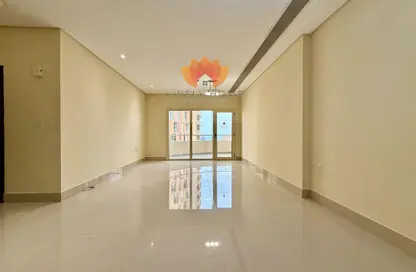 Apartment - 2 Bedrooms - 2 Bathrooms for rent in Marina Residences 195 - Marina District - Lusail