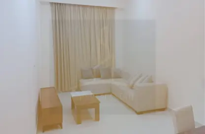 شقة - 2 غرف نوم - 3 حمامات للايجار في منتزه 7 - المنتزه - الدوحة