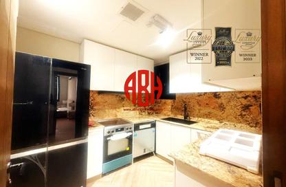 Apartment - 2 Bedrooms - 3 Bathrooms for rent in Ammar Bin Yasser Street - Al Aziziyah - Doha