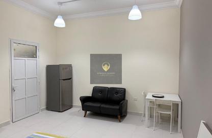 Apartment - Studio - 1 Bathroom for rent in Bu Hamour Street - Abu Hamour - Doha Apartment - Studio - 1 Bathroom for rent in Bu Hamour Street - Abu Hamour - Doha