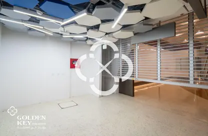 Shop - Studio for rent in Airport Road - Airport Area - Doha