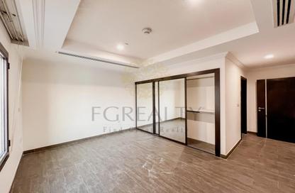 Apartment - 1 Bedroom - 2 Bathrooms for rent in West Porto Drive - Porto Arabia - The Pearl Island - Doha Apartment - 1 Bedroom - 2 Bathrooms for rent in West Porto Drive - Porto Arabia - The Pearl Island - Doha
