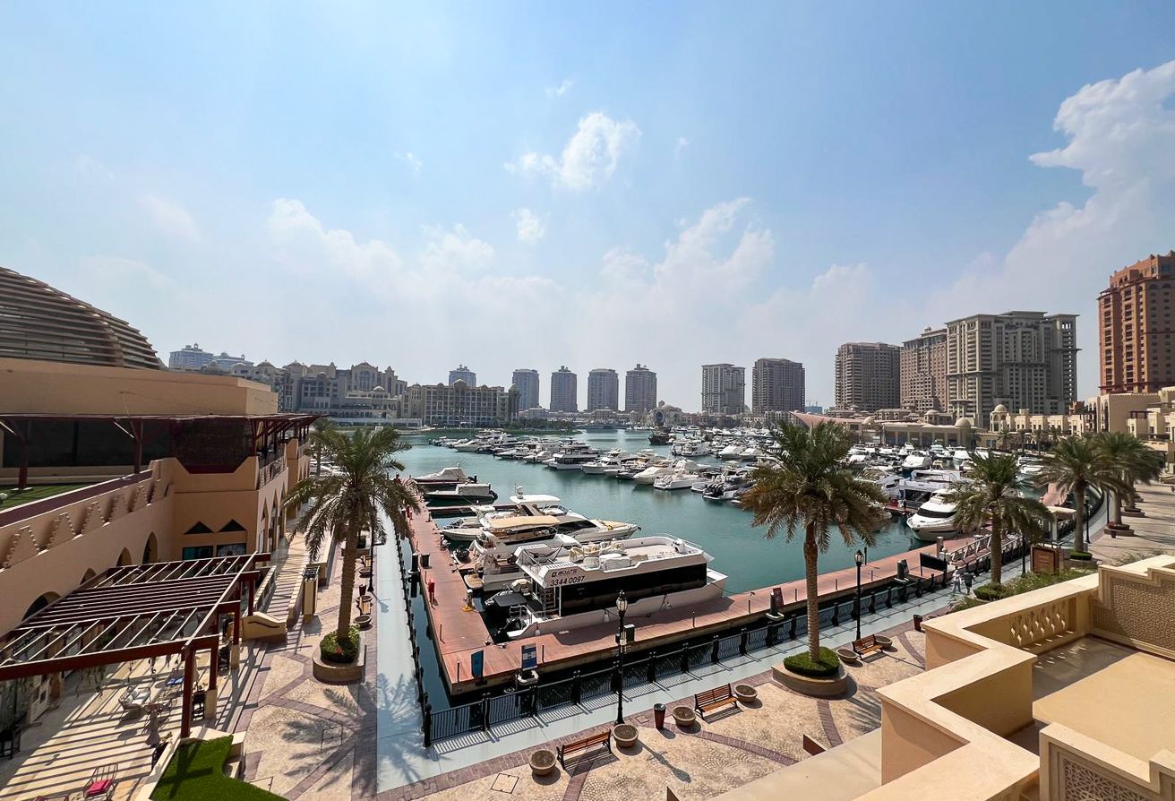 Marina View | SF - 2BR with Balcony | Townhouse