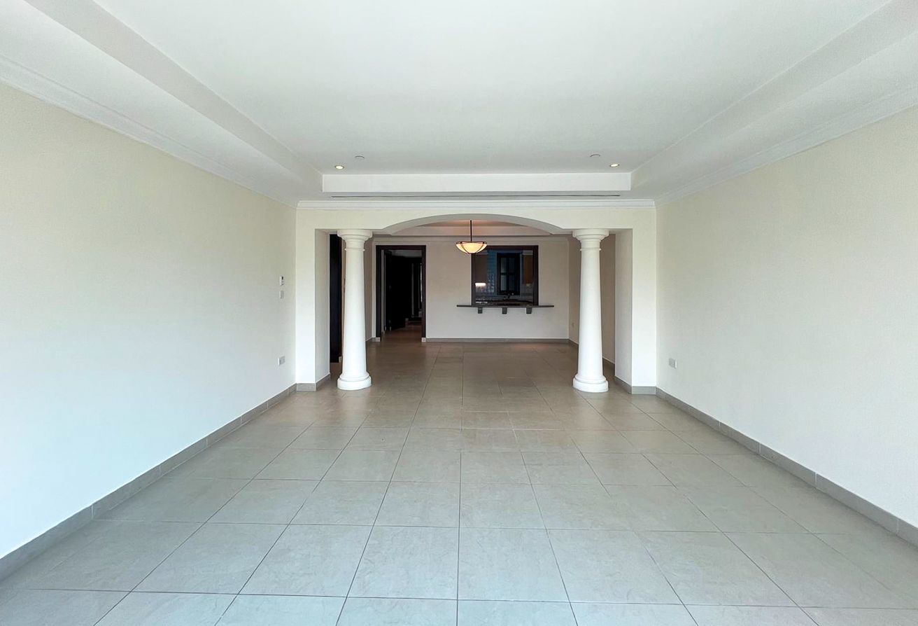 Marina View | SF - 2BR with Balcony | Townhouse