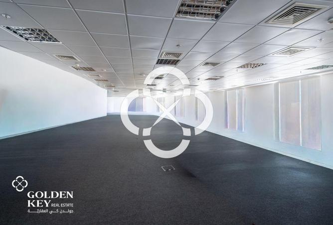 58094069 - Property Image 3