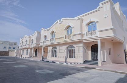 مجمع سكني - 6 غرف نوم - 5 حمامات للايجار في الخريطيات - الخريطيات - الخريطيات - أم صلال محمد