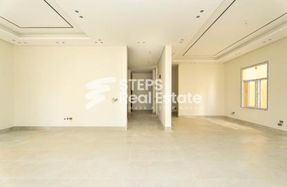 Villa - 7 - 7 for sale in Al Wukair - Al Wukair - Al Wakra