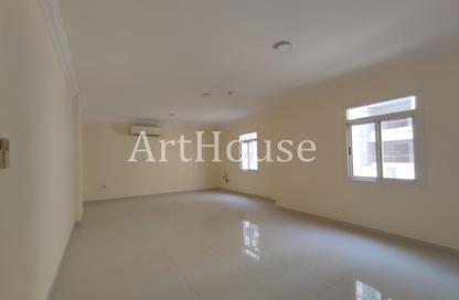 Apartment - 3 Bedrooms - 3 Bathrooms for rent in Al Sadd - Al Sadd - Doha