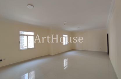 Apartment - 3 Bedrooms - 3 Bathrooms for rent in Al Sadd - Al Sadd - Doha