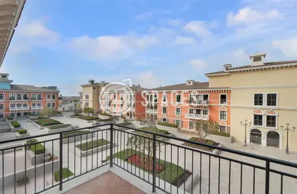 Apartment - 1 Bedroom - 2 Bathrooms for rent in Teatro - Qanat Quartier - The Pearl Island - Doha