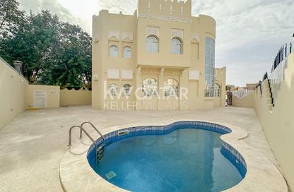 Villa - 5 Bedrooms - 6 Bathrooms for rent in West Bay Lagoon - Doha