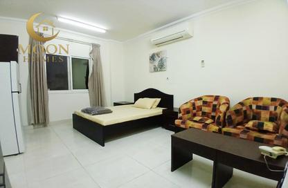 Apartment - Studio - 1 Bathroom for rent in Umm Ghuwailina 4 - Umm Ghuwailina - Doha Apartment - Studio - 1 Bathroom for rent in Umm Ghuwailina 4 - Umm Ghuwailina - Doha