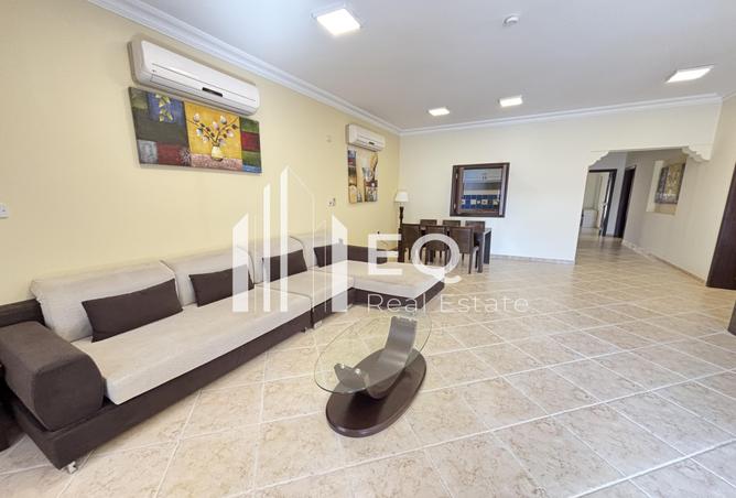 2OlvaeH2yu0 - Property Main Image