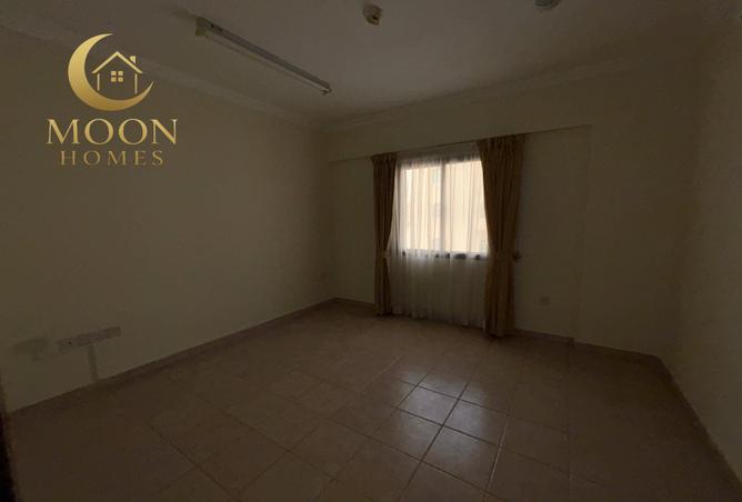 54830313 - صورة العقار 2