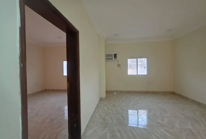 63422168 - Property Image 2