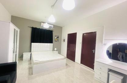 Apartment - Studio - 1 Bathroom for rent in Al Sadd Road - Al Sadd - Doha