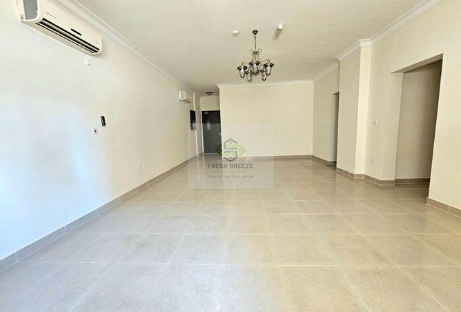 57989845 - Property Image 2