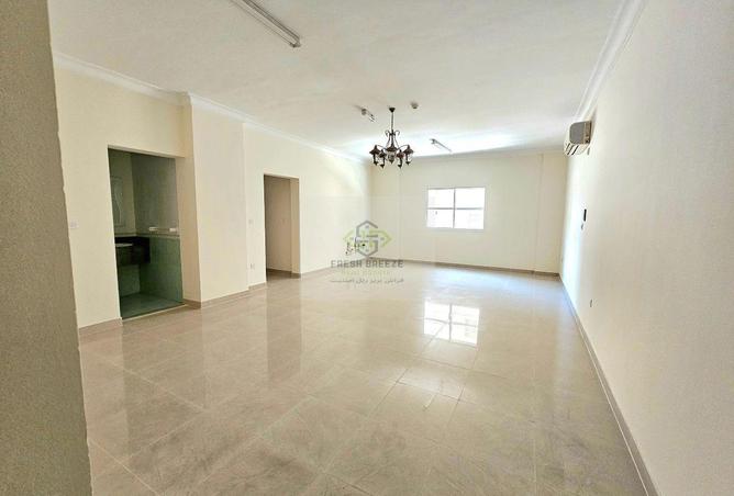 57989845 - Property Main Image